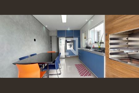 Apartamento à venda com 118m², 2 quartos e 2 vagasCozinha