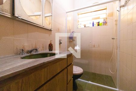 Casa à venda com 336m², 4 quartos e 4 vagasBanheiro da Casa 02