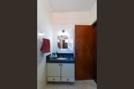 Casa à venda com 336m², 4 quartos e 4 vagasBanheiro da Suíte 01