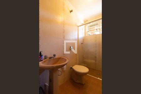 Casa à venda com 336m², 4 quartos e 4 vagasBanheiro