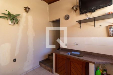 Casa à venda com 336m², 4 quartos e 4 vagasChurrasqueira