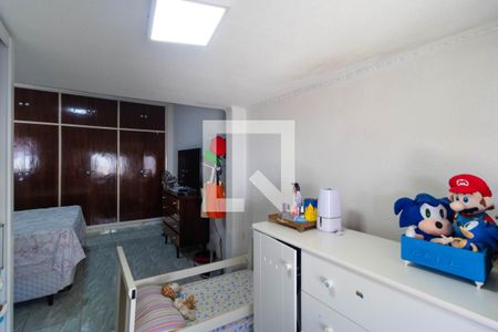 Casa à venda com 336m², 4 quartos e 4 vagasQuarto da Casa 02