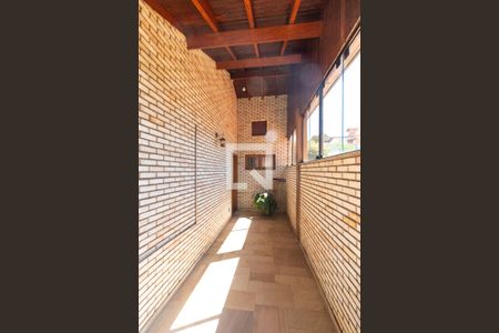 Casa à venda com 336m², 4 quartos e 4 vagasSacada das Suítes