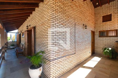 Casa à venda com 336m², 4 quartos e 4 vagasSacada das Suítes