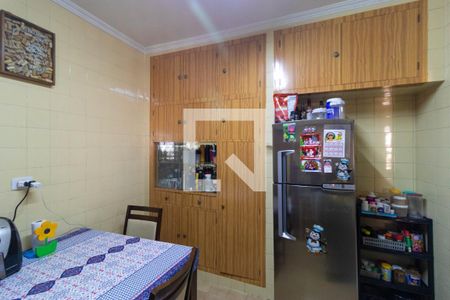 Casa à venda com 336m², 4 quartos e 4 vagasCozinha da Casa 02