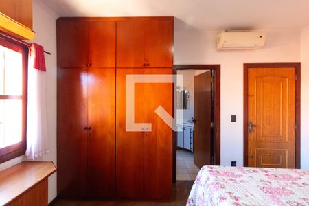 Casa à venda com 336m², 4 quartos e 4 vagasSuíte 03