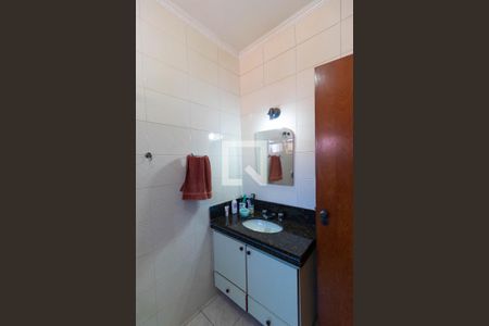 Casa à venda com 336m², 4 quartos e 4 vagasBanheiro da Suíte 01