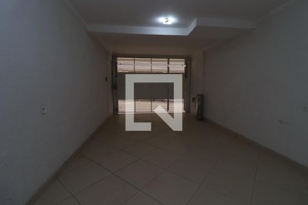 Casa de condomínio à venda com 168m², 3 quartos e 2 vagasGaragem