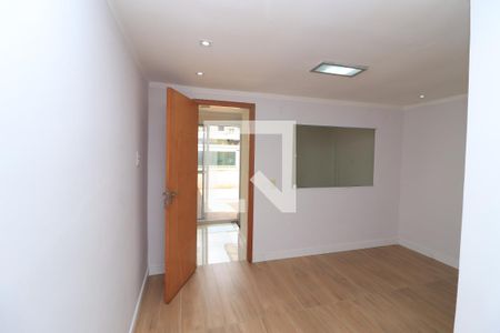 Casa de condomínio à venda com 168m², 3 quartos e 2 vagasQuarto 3 - Suíte