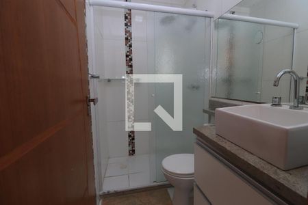 Casa de condomínio à venda com 168m², 3 quartos e 2 vagasBanheiro da Suíte 3