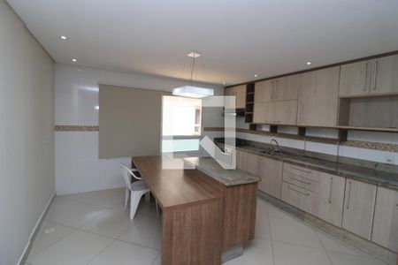 Casa de condomínio à venda com 168m², 3 quartos e 2 vagasCozinha