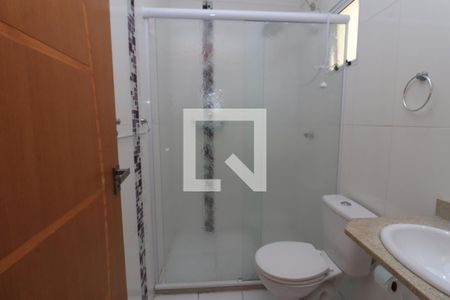 Casa de condomínio à venda com 168m², 3 quartos e 2 vagasBanheiro da Suíte
