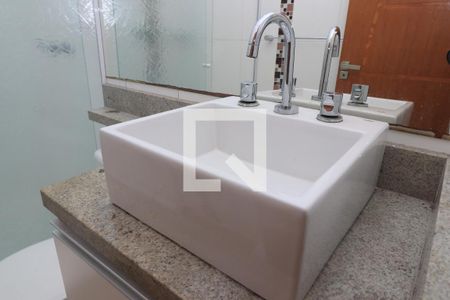 Casa de condomínio à venda com 168m², 3 quartos e 2 vagasBanheiro da Suíte 3