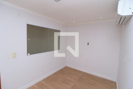 Casa de condomínio à venda com 168m², 3 quartos e 2 vagasQuarto 3 - Suíte