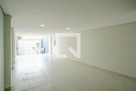 Casa à venda com 330m², 3 quartos e 6 vagasGaragem