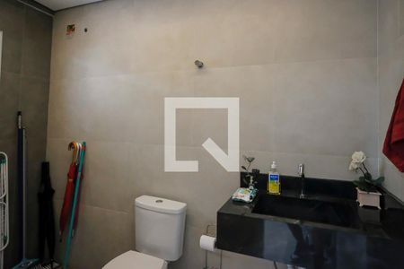 Casa à venda com 330m², 3 quartos e 6 vagasÁrea de Serviço