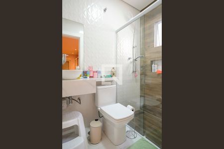 Casa à venda com 330m², 3 quartos e 6 vagasBanheiro da Suíte 3