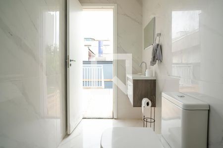 Casa à venda com 330m², 3 quartos e 6 vagasBanheiro Quintal