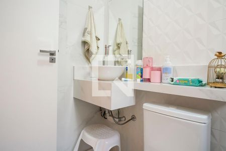 Casa à venda com 330m², 3 quartos e 6 vagasBanheiro da Suíte 3