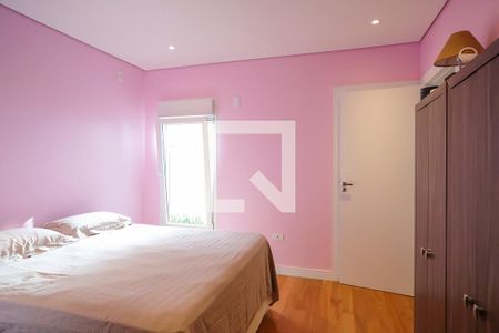 Casa à venda com 330m², 3 quartos e 6 vagasSuíte 2