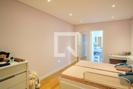 Casa à venda com 330m², 3 quartos e 6 vagasSuíte 3