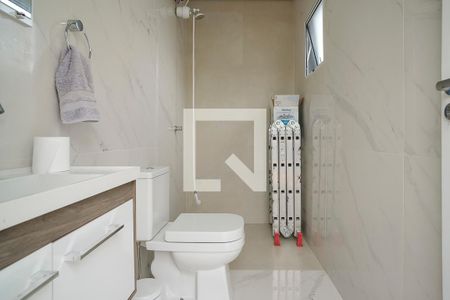 Casa à venda com 330m², 3 quartos e 6 vagasBanheiro Quintal