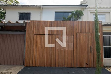 Casa à venda com 195m², 3 quartos e 1 vagaFachada