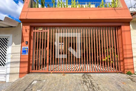 Casa à venda com 288m², 3 quartos e 2 vagasFachada