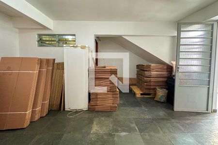 Casa à venda com 288m², 3 quartos e 2 vagasQuarto de Serviço