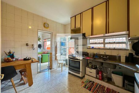 Casa à venda com 288m², 3 quartos e 2 vagasCozinha