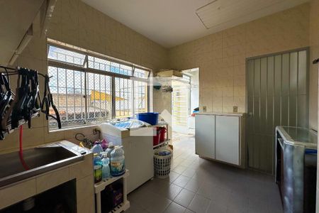 Casa à venda com 288m², 3 quartos e 2 vagasÁrea de Serviço