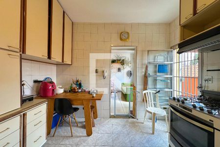 Casa à venda com 288m², 3 quartos e 2 vagasCozinha