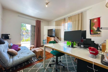 Casa à venda com 288m², 3 quartos e 2 vagasQuarto 2