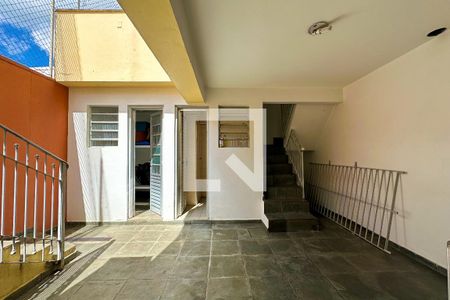 Casa à venda com 288m², 3 quartos e 2 vagasQuintal