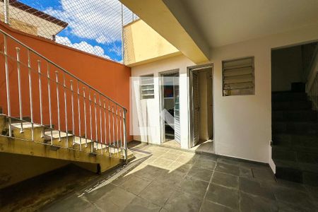 Casa à venda com 288m², 3 quartos e 2 vagasQuintal