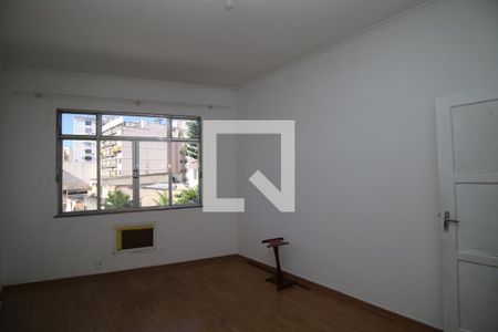 Quarto 1 de apartamento para alugar com 3 quartos, 80m² em Bonsucesso, Rio de Janeiro