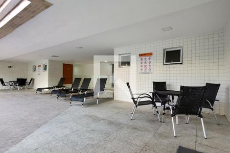 Apartamento para alugar com 48m², 2 quartos e 1 vaga Apartamento para alugar com 48m², 2 quartos e 1 vagaÁrea comum - Piscina