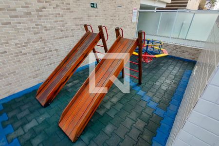 Apartamento para alugar com 48m², 2 quartos e 1 vaga Apartamento para alugar com 48m², 2 quartos e 1 vagaÁrea comum - Playground