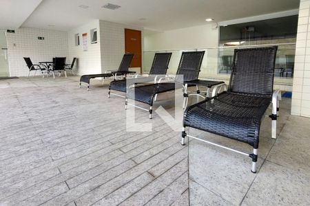 Apartamento para alugar com 48m², 2 quartos e 1 vaga Apartamento para alugar com 48m², 2 quartos e 1 vagaÁrea comum - Piscina
