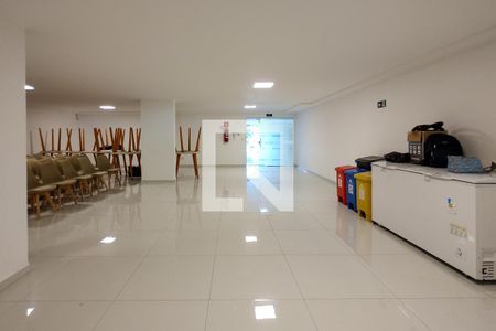 Apartamento para alugar com 48m², 2 quartos e 1 vaga Apartamento para alugar com 48m², 2 quartos e 1 vagaÁrea comum - Salão de festas