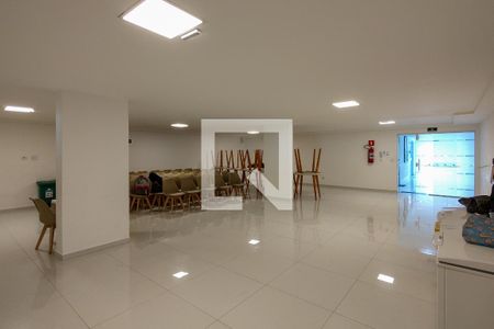 Apartamento para alugar com 48m², 2 quartos e 1 vaga Apartamento para alugar com 48m², 2 quartos e 1 vagaÁrea comum - Salão de festas