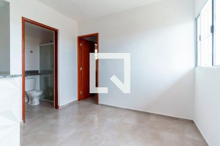 Sala de apartamento para alugar com 2 quartos, 28m² em Jardim Helena, São Paulo