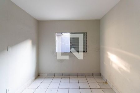 Quarto de casa para alugar com 1 quarto, 40m² em Vila Ré, São Paulo