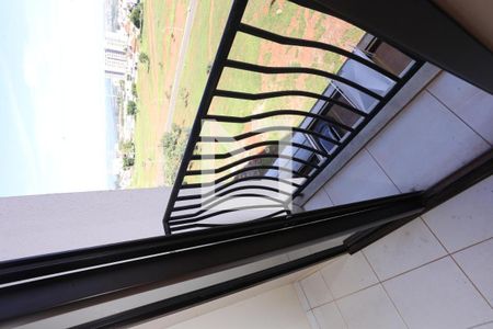 Sacada de apartamento para alugar com 3 quartos, 70m² em Samambaia Sul (samambaia), Brasília