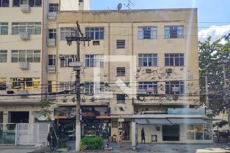 Apartamento à venda com 50m², 2 quartos e sem vaga Apartamento à venda com 50m², 2 quartos e sem vagaFachada do Prédio