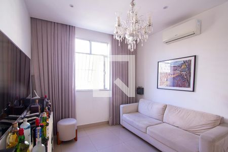 Sala de apartamento à venda com 2 quartos, 50m² em Icaraí, Niterói
