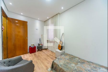 Casa à venda com 156m², 3 quartos e 2 vagasQuarto 2