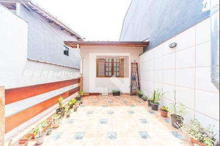 Casa à venda com 156m², 3 quartos e 2 vagasVaranda