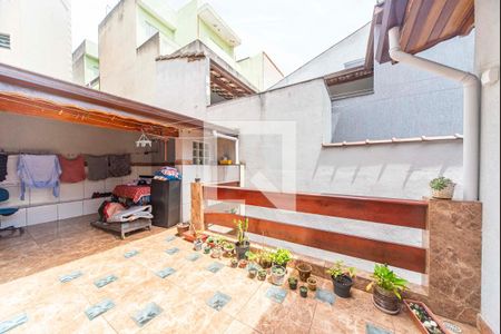 Casa à venda com 156m², 3 quartos e 2 vagasVaranda