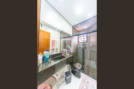 Casa à venda com 156m², 3 quartos e 2 vagasBanheiro do Quarto 3